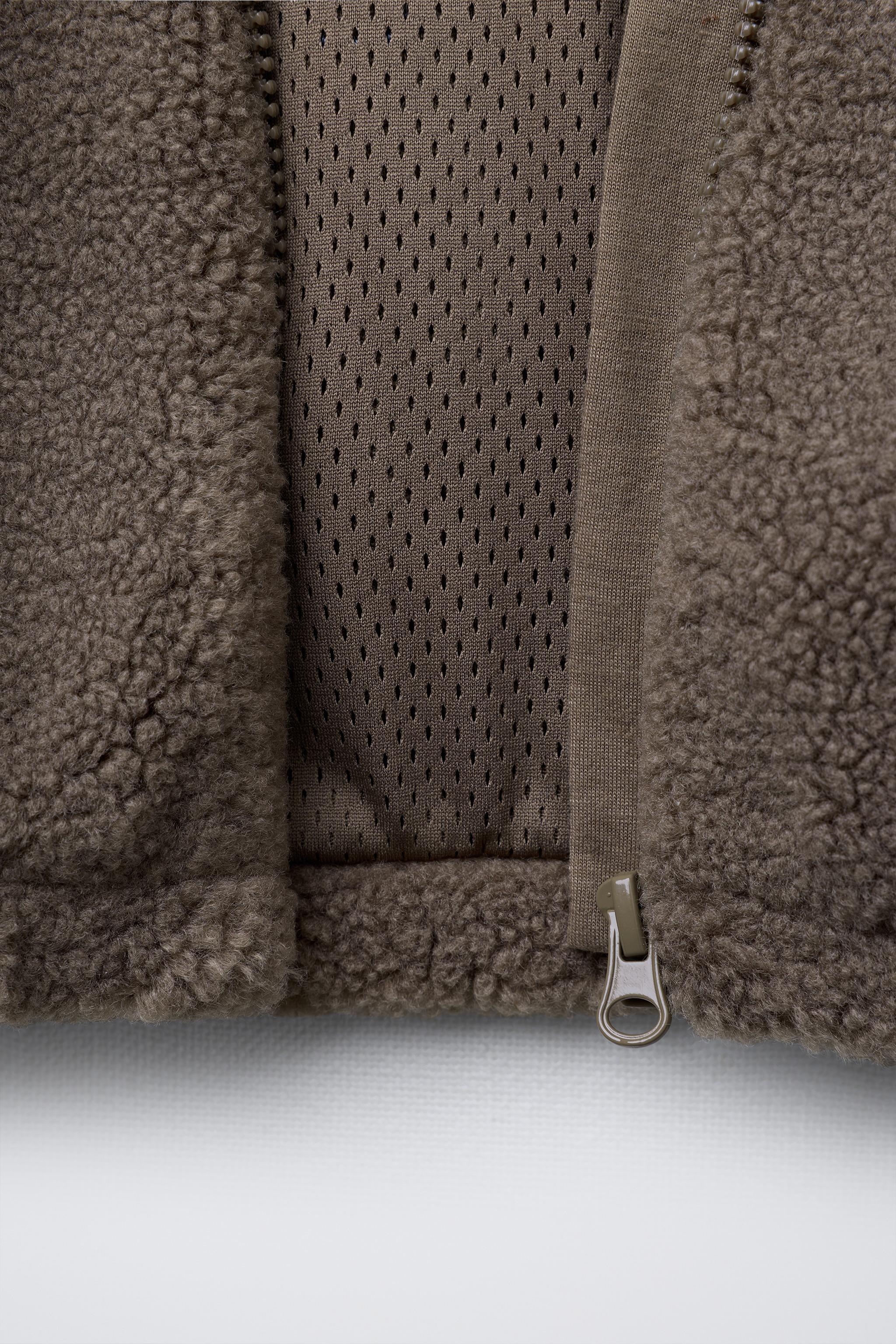 EMBROIDERED FLEECE JACKET